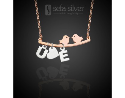 Kişiye Özel Aşk Kuşları Harfli Kolye Kişiye Özel Aşk Kuşları Harfli Kolye