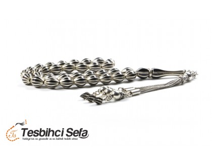 Özel Püsküllü Koleksiyonluk Gümüş İşlemeli Oltu Tesbih Özel Püsküllü Koleksiyonluk Gümüş İşlemeli Oltu Tesbih